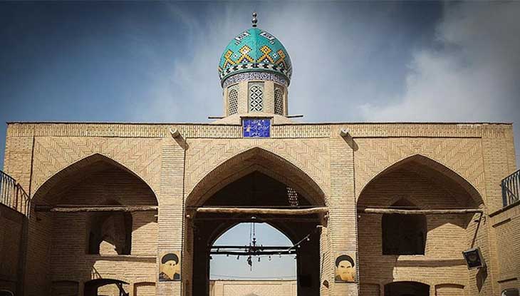 قبرستان تخت فولاد اصفهان و نمای ورودی 