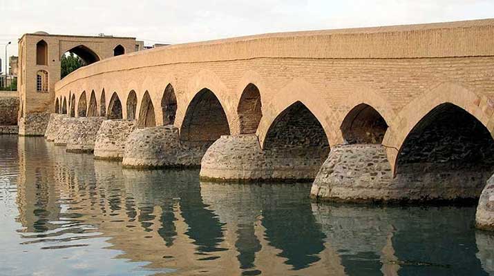 همه چیز در مورد پل شهرستان اصفهان