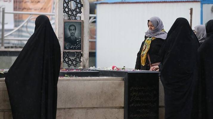 مقبره شهدای امامزاده صالح تهران 