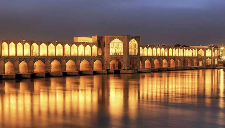 همه چیز در مورد سی و سه پل اصفهان