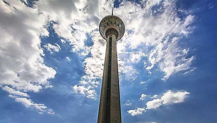 نمایی از برج میلاد تهران 