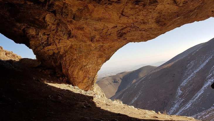 غار مغان مشهد 
