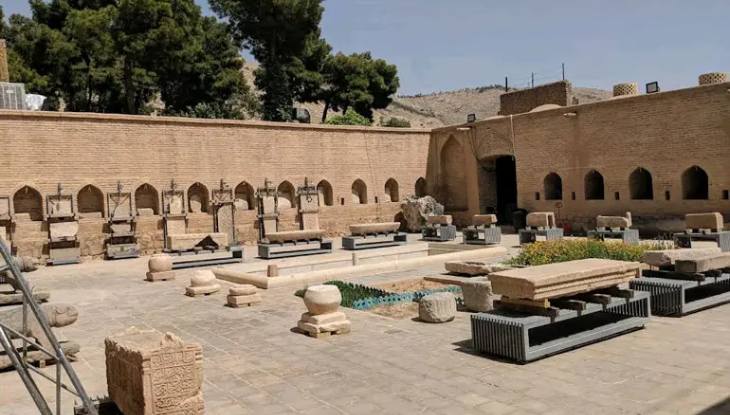 موزه باغ هفت تنان شیراز 