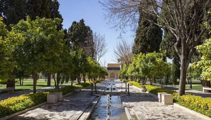نمایی از باغ جهان نما شیراز