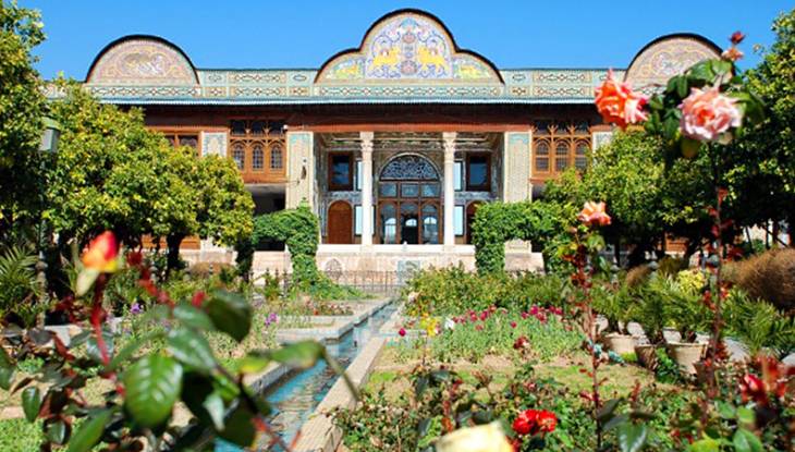 نمایی از باغ نارنجستان قوام شیراز